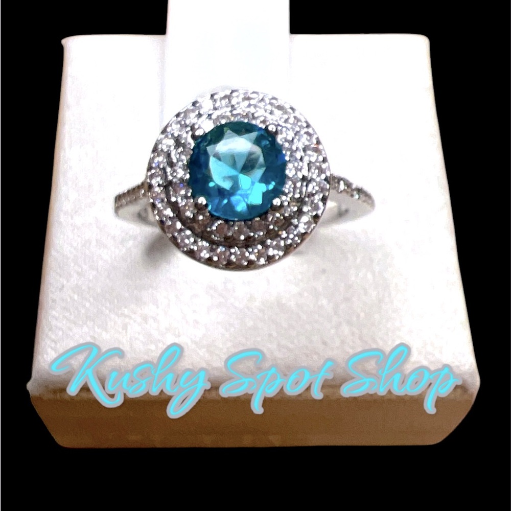 NWT 💎 Turquoise Blue Crystal Solitaire Double Halo CZ’s accents Silver Ring sz 5